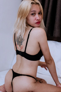 Alodia Galura's Nude Picture