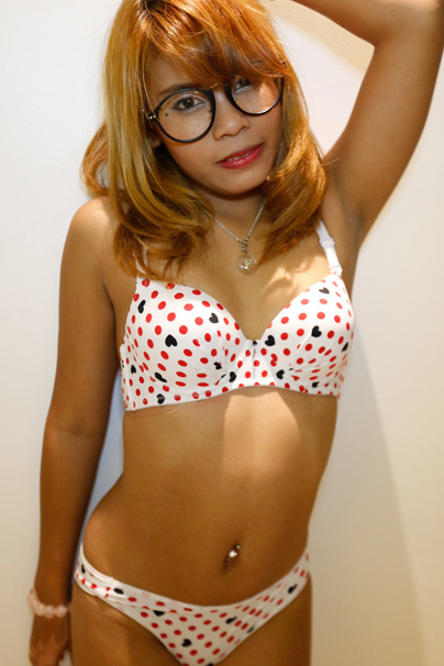 cover-tuktukpatrol.jpg Nude Photo