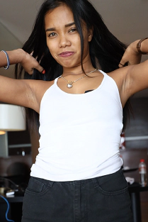 Fon D's Nude Picture