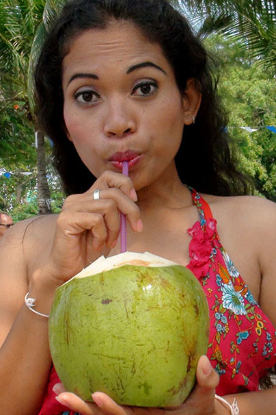 cover-tuktukpatrol.jpg Nude Photo